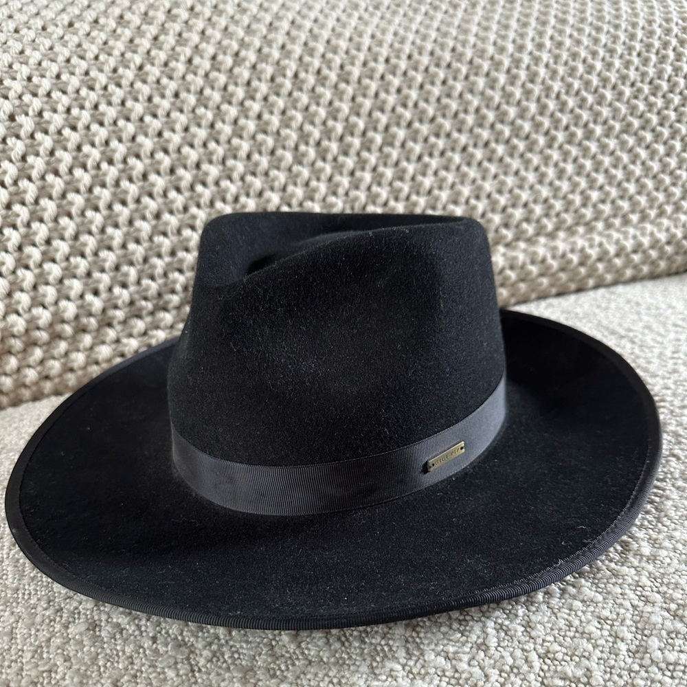 Gigi Pip Monroe Rancher - image 1